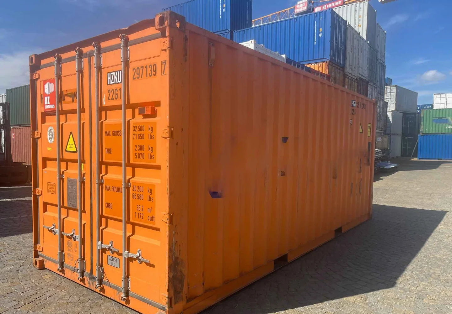 Seecontainer 20 Fuß, gelb, gebraucht